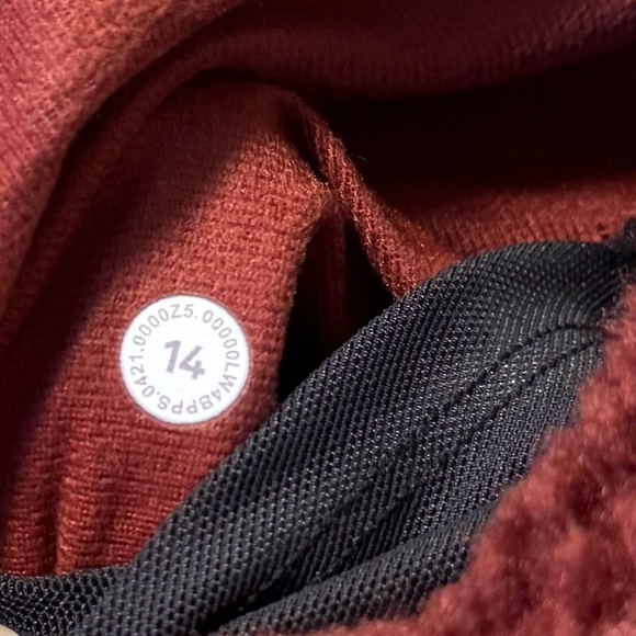 Lululemon textured fleece full zip jacket sz 14 in date brown - Picture 9 of 9
